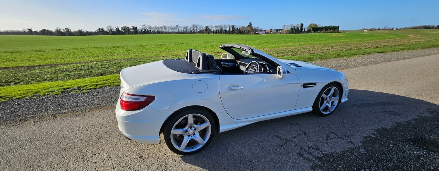 Used Mercedes-Benz SLK 2013 for sale - 76625150: Photo 2
