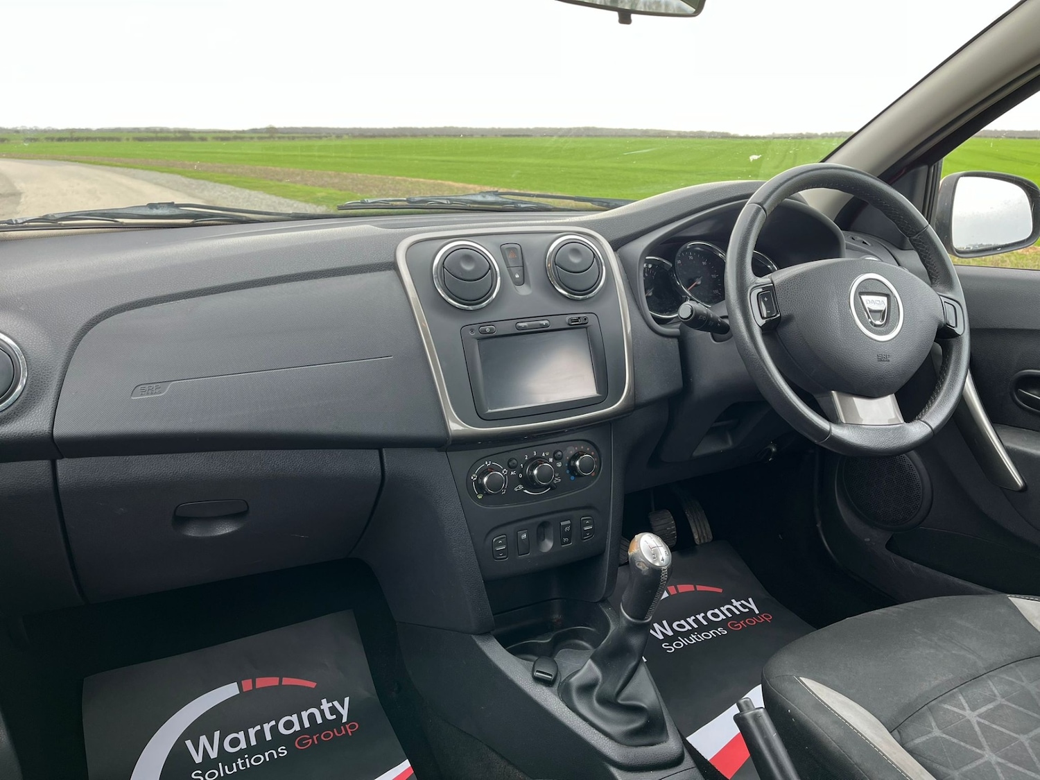 Used Dacia Sandero Stepway 2014 for sale - 77650569: Photo 25