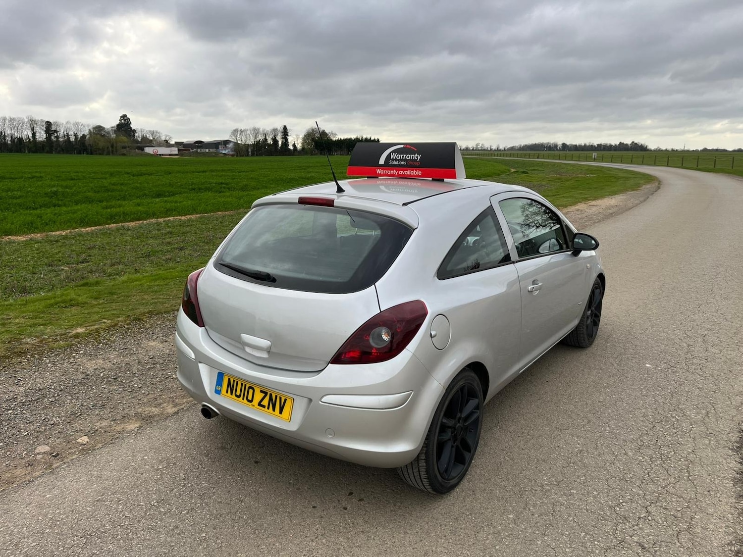 Used Vauxhall Corsa 2010 for sale - 78150584: Photo 1