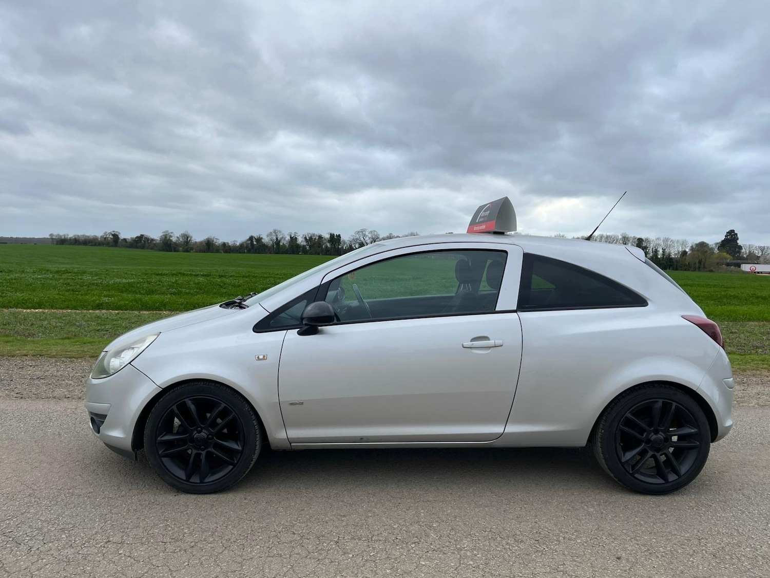 Used Vauxhall Corsa 2010 for sale - 78150584: Photo 15