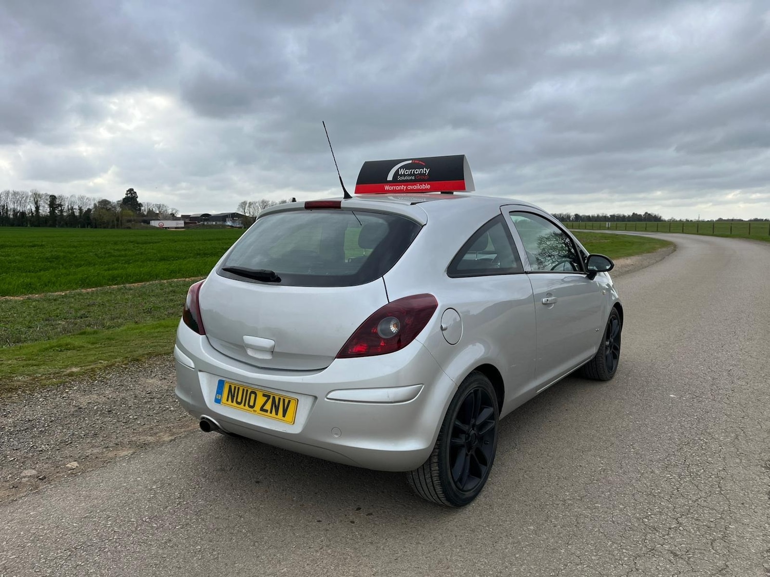 Used Vauxhall Corsa 2010 for sale - 78150584: Photo 5