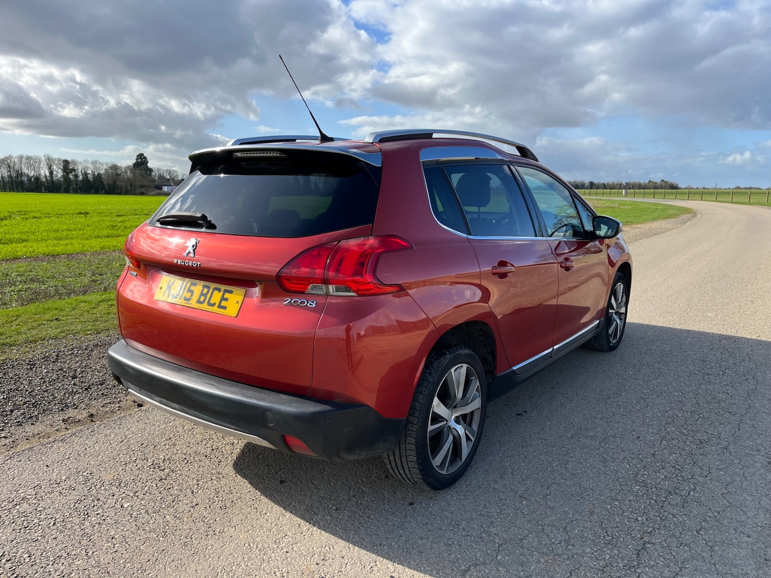 Used Peugeot 2008 2015 for sale - 77845390: Photo 15