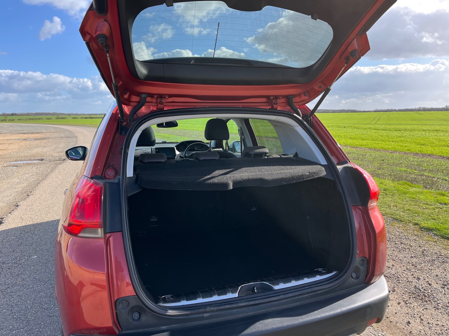 Used Peugeot 2008 2015 for sale - 77845390: Photo 5