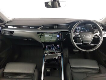 Used Audi e-tron 2020 for sale - 78147457: Photo