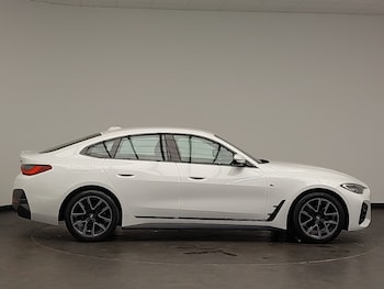 Used BMW 4 Series 2022 for sale - 75952313: Photo