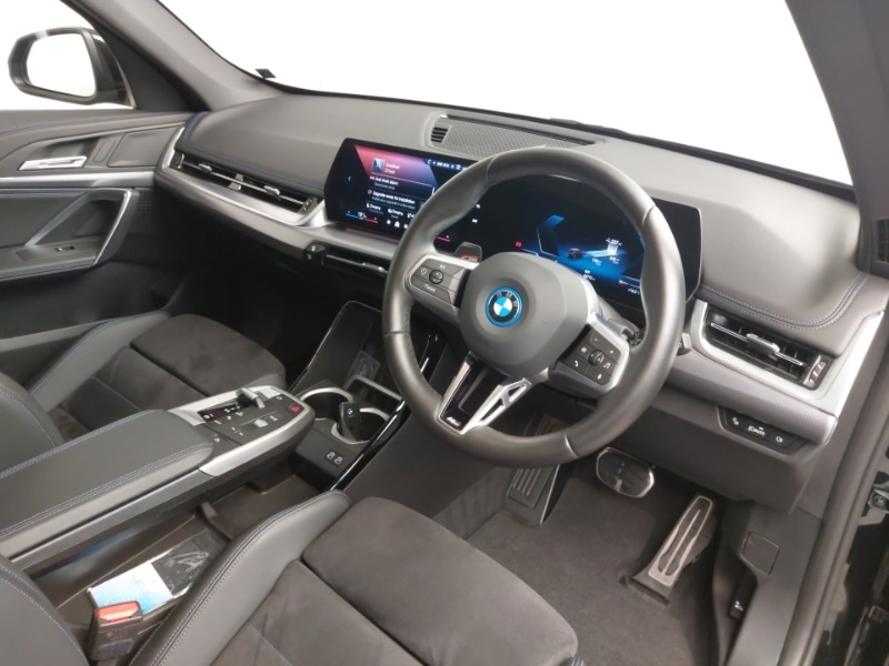 Used BMW iX1 2025 for sale - 76987453: Photo 6