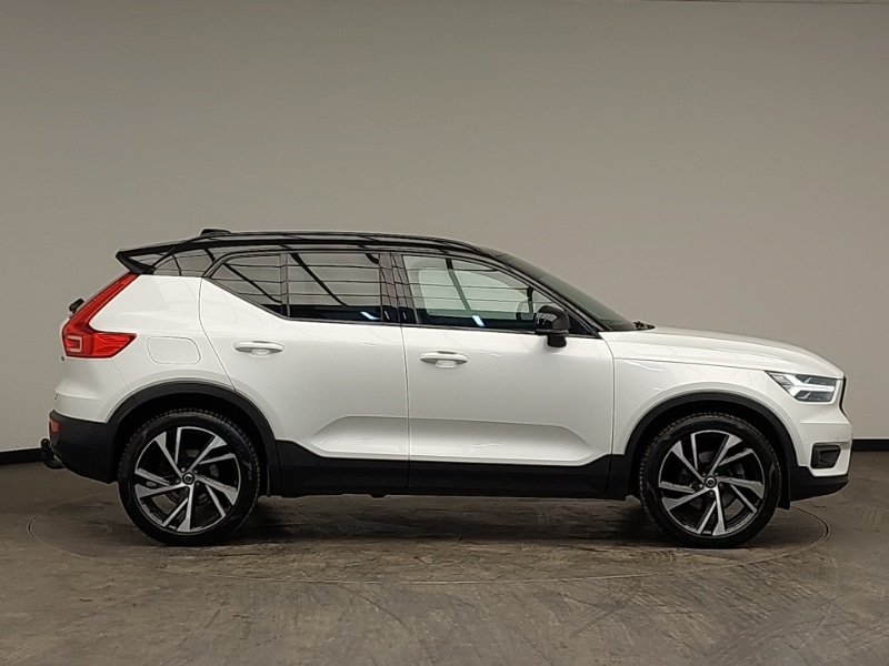 Used Volvo XC40 2021 for sale - 77197569: Photo 2
