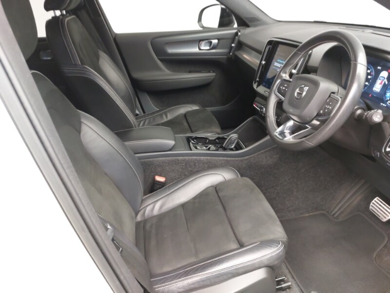 Used Volvo XC40 2021 for sale - 77197569: Photo 6