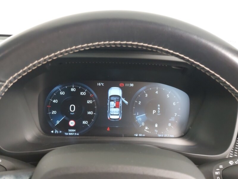 Used Volvo XC40 2021 for sale - 77197569: Photo 9