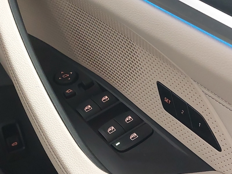 Used BMW i4 2022 for sale - 77682634: Photo 17