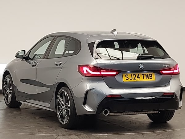 Used BMW 1 Series 2024 for sale - 76226029: Photo 3