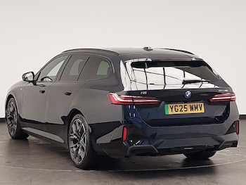 Used BMW i5 2025 for sale - 76275807: Photo