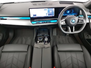 Used BMW i5 2025 for sale - 76275807: Photo
