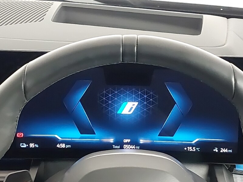 Used BMW i5 2025 for sale - 76275807: Photo 9