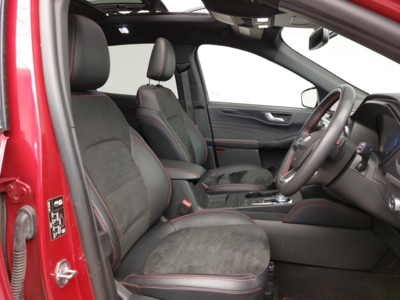 Used Ford Kuga 2022 for sale - 77325428: Photo 11