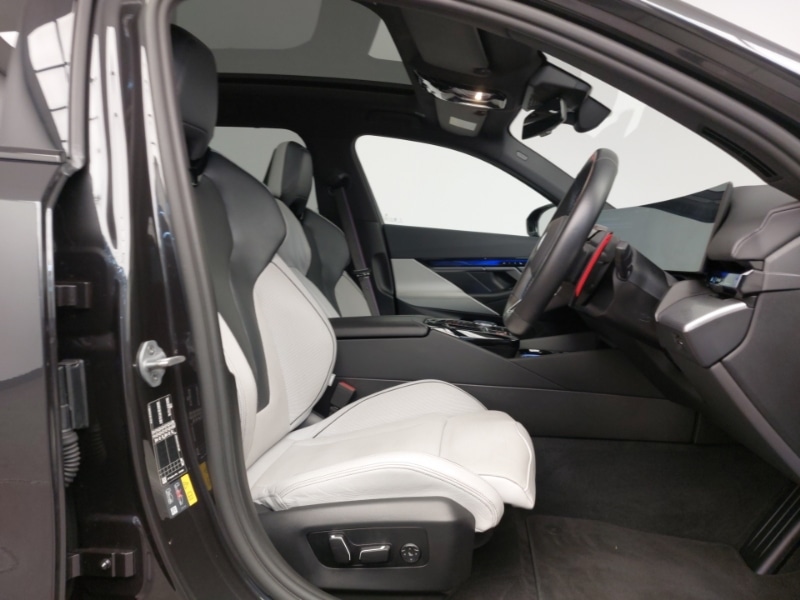 Used BMW M5 2025 for sale - 77874507: Photo 11