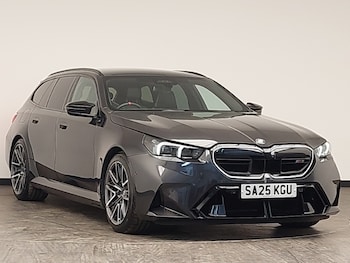 2025 - M5 5dr DCT