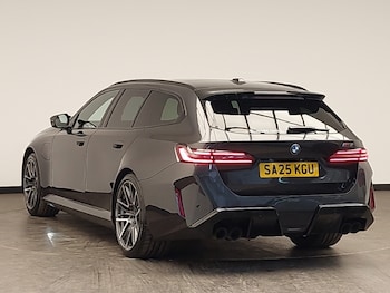 Used BMW M5 2025 for sale - 77874507: Photo