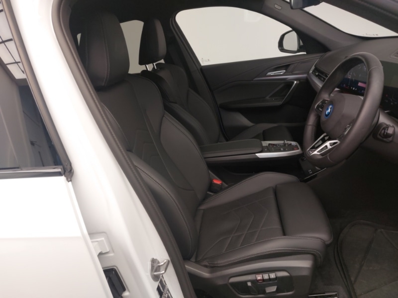 Used BMW iX1 2025 for sale - 76880039: Photo 6