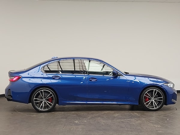 Used BMW 3 Series 2024 for sale - 76213093: Photo 2