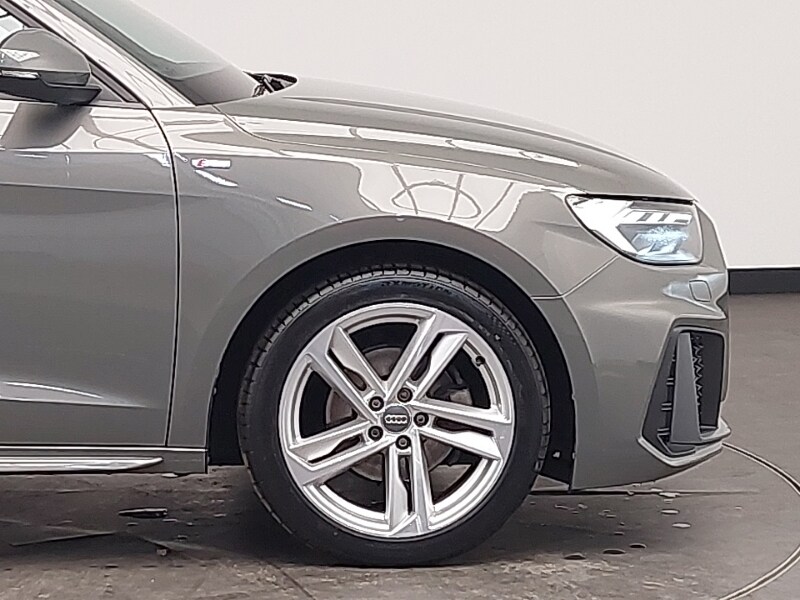 Used Audi A1 2020 for sale - 76757489: Photo 14