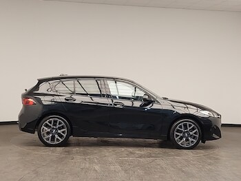 Used BMW 1 Series 2025 for sale - 77816022: Photo