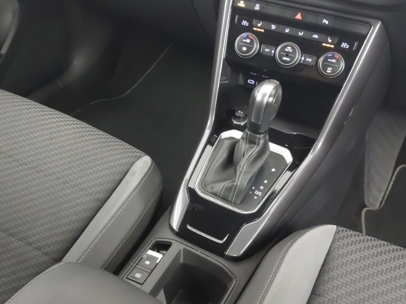 Used Volkswagen T-Roc 2021 for sale - 76629332: Photo 10