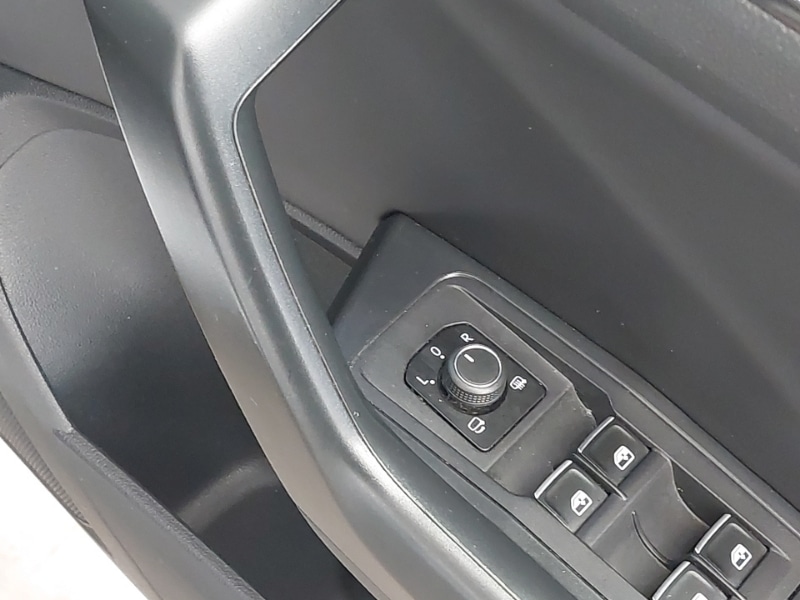 Used Volkswagen T-Roc 2021 for sale - 76629332: Photo 17