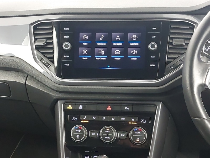 Used Volkswagen T-Roc 2021 for sale - 76629332: Photo 8