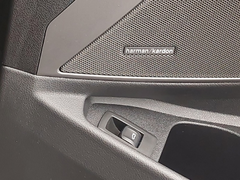 Used BMW 3 Series 2024 for sale - 76822225: Photo 17