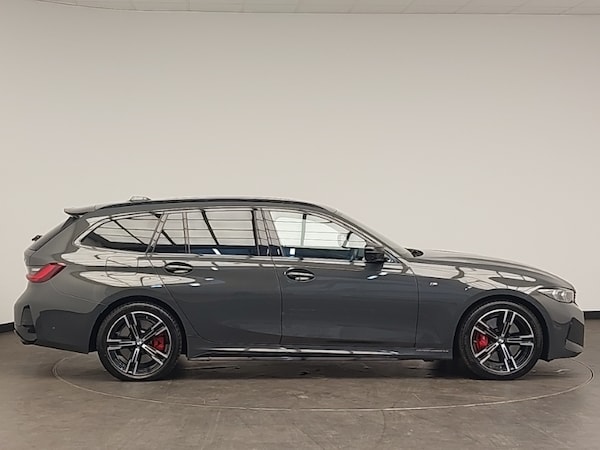 Used BMW 3 Series 2025 for sale - 76195397: Photo 2