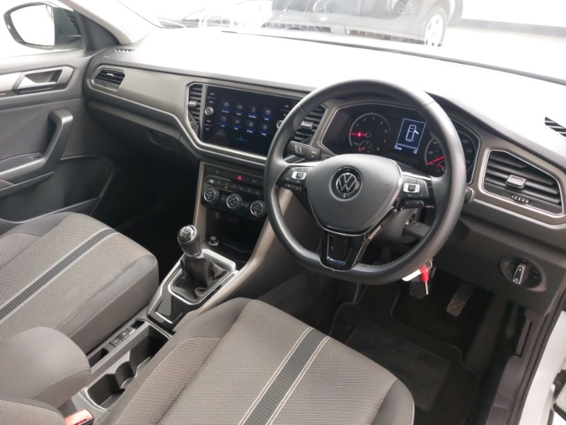 Used Volkswagen T-Roc 2020 for sale - 76614229: Photo 6