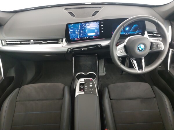 Used BMW iX1 2025 for sale - 76244151: Photo 4