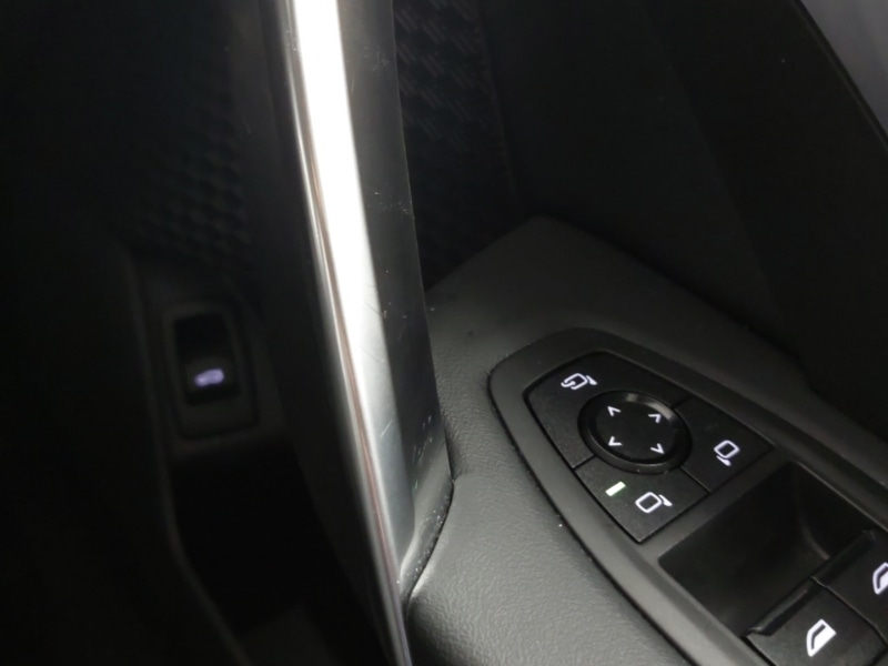 Used BMW iX1 2023 for sale - 76294127: Photo 19