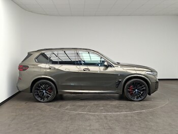 Used BMW X5 2024 for sale - 79011356: Photo