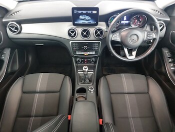 Used Mercedes-Benz GLA 2019 for sale - 78126485: Photo