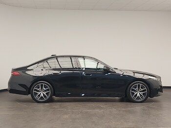 Used BMW 5 Series 2024 for sale - 76478849: Photo