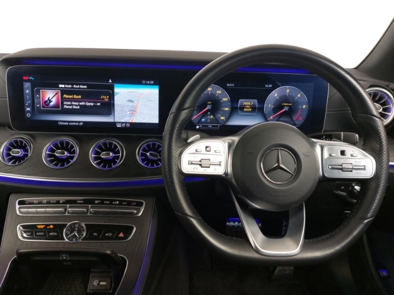 Used Mercedes-Benz E Class 2020 for sale - 77142080: Photo 5