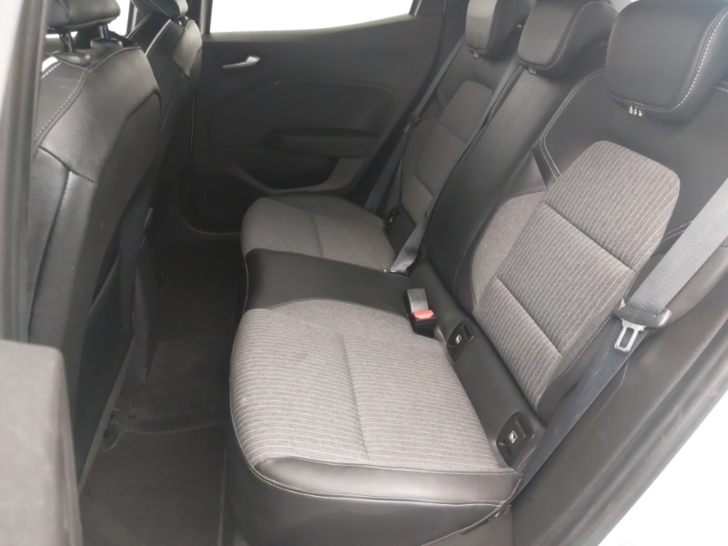 Used Renault Clio 2022 for sale - 76431728: Photo 12