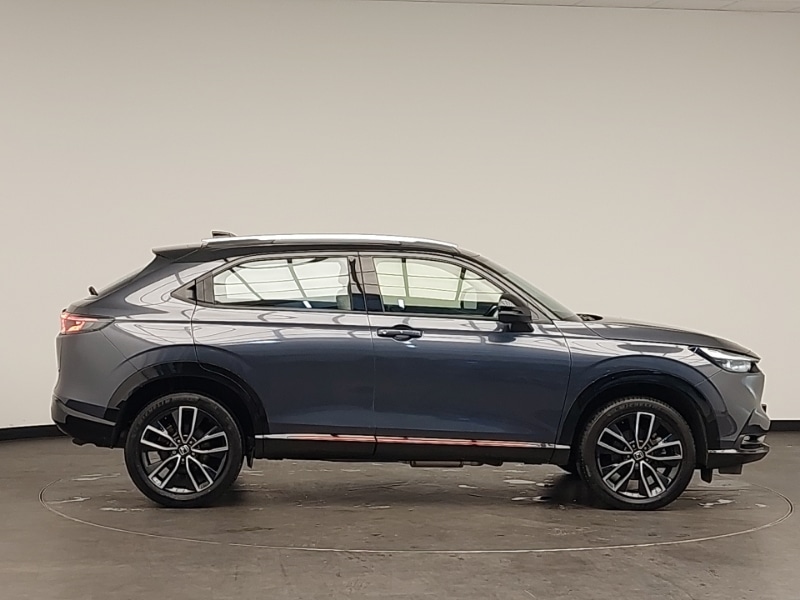 Used Honda HR-V 2023 for sale - 76455981: Photo 2