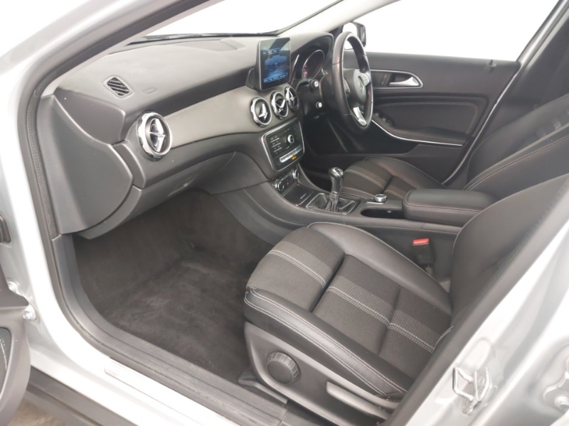 Used Mercedes-Benz GLA 2019 for sale - 76537190: Photo 7