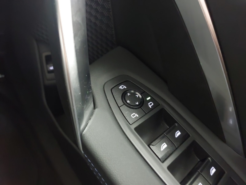 Used BMW iX1 2025 for sale - 76160838: Photo 18