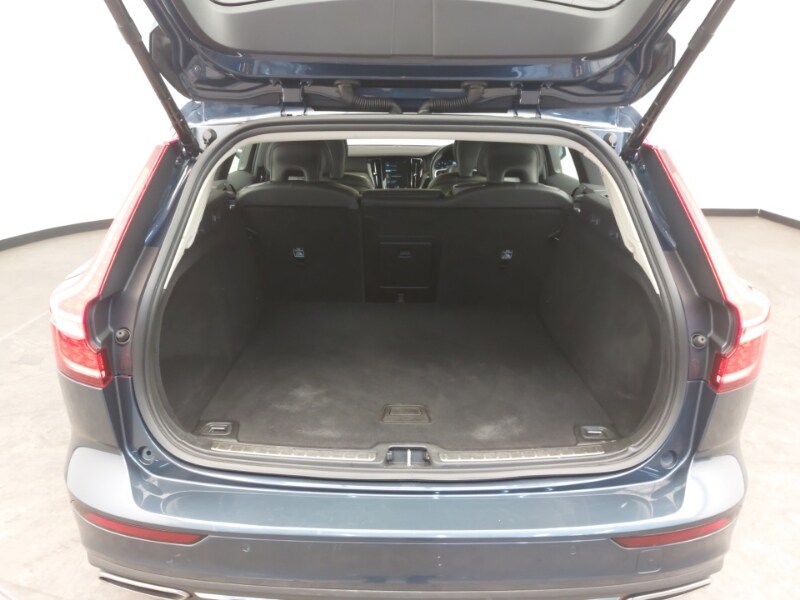 Used Volvo V60 2019 for sale - 77209215: Photo 13