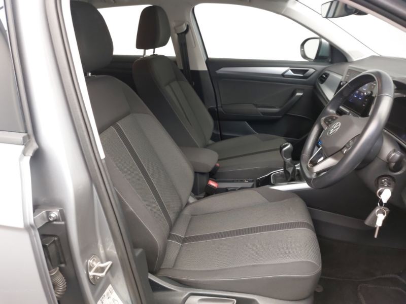 Used Volkswagen T-Roc 2022 for sale - 76354589: Photo 11