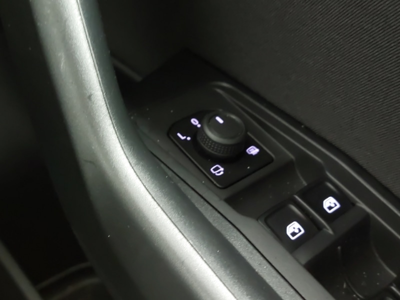 Used Volkswagen T-Roc 2022 for sale - 76354589: Photo 17