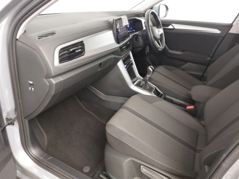 Used Volkswagen T-Roc 2022 for sale - 76354589: Photo 7