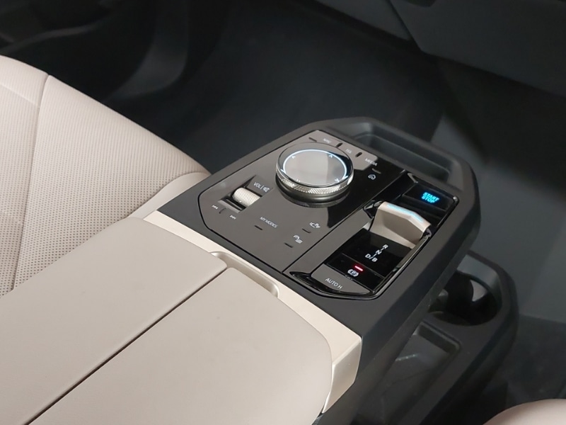 Used BMW iX 2022 for sale - 77299986: Photo 10