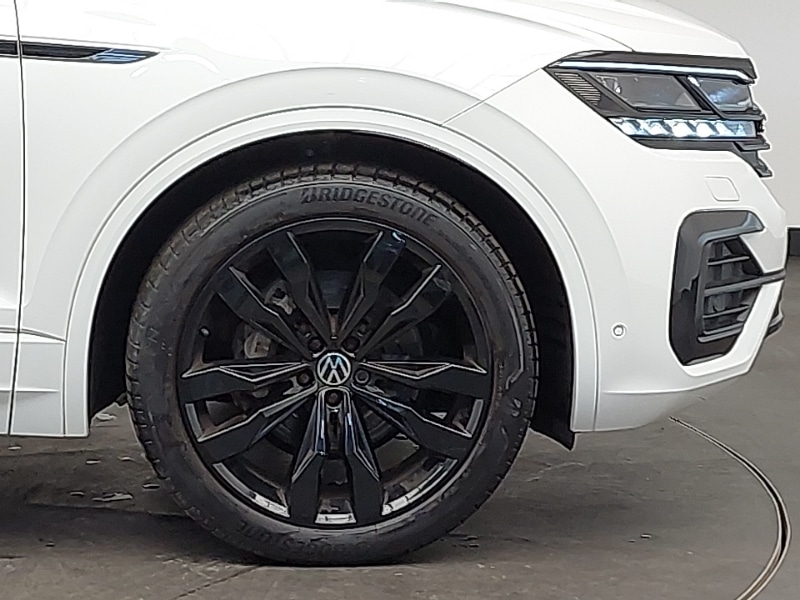 Used Volkswagen Touareg 2023 for sale - 76493300: Photo 14