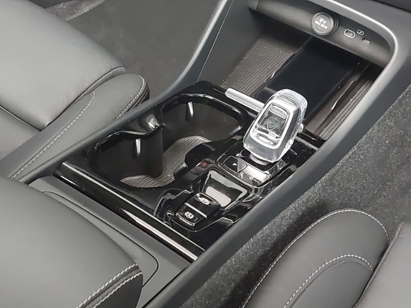 Used Volvo XC40 2024 for sale - 76907035: Photo 10