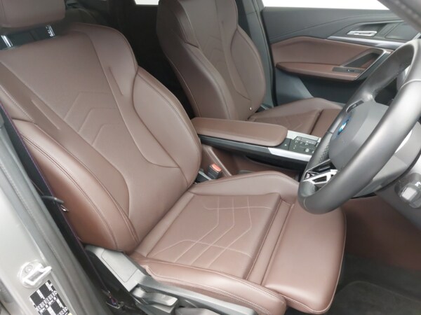 Used BMW iX1 2025 for sale - 76246407: Photo 11
